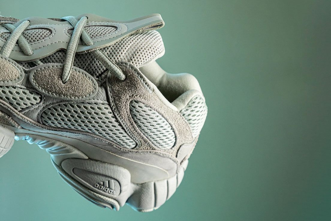 YEEZY BOOST 500