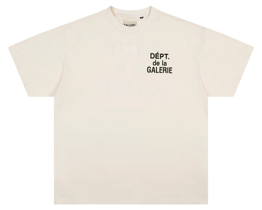טי שירט גלרי דפט "DOUBLE LOGO" בצבע אוף וויט