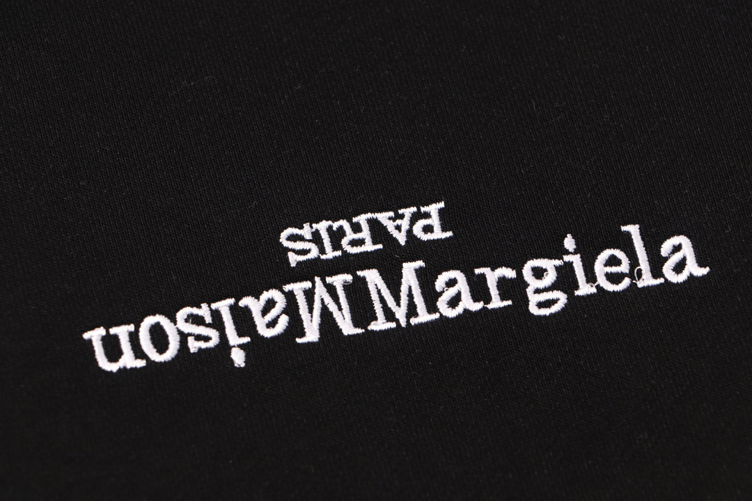 ז'קט מייסון מרג'ילה לוגו הפוך בצבע שחור