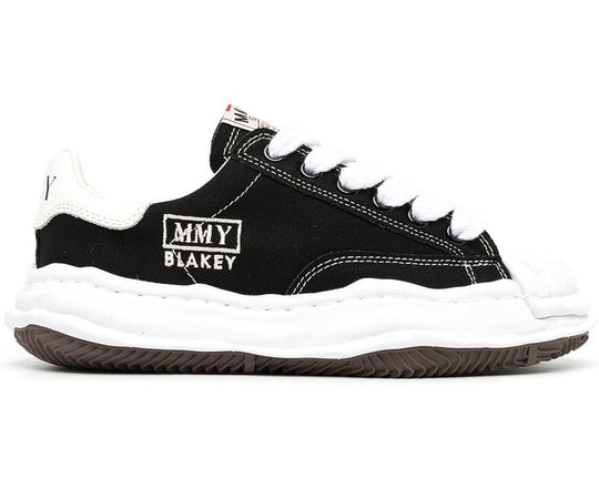 מייסון מיהארה בלאנקי נמוכות - שחור