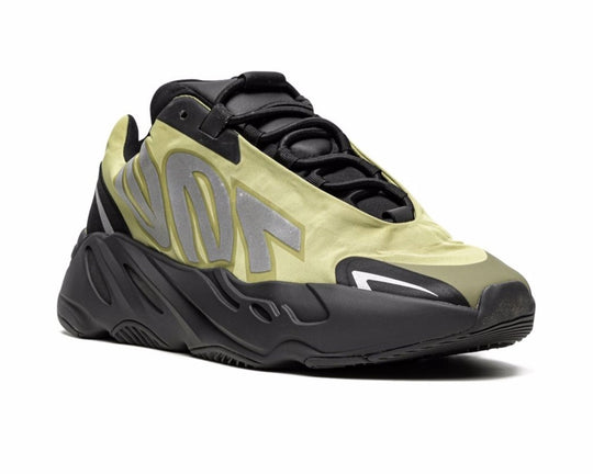 ייזי 700 2.0 -שחור\צהבהב