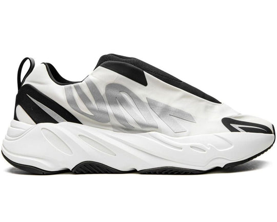 ייזי 700 2.0 - שחור\לבן