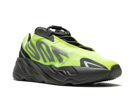 ייזי 700 2.0 - שחור\צהוב מרקר