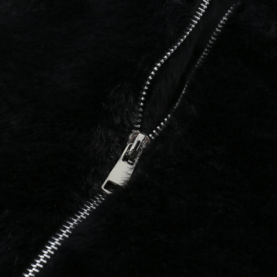 מעיל פרוותי (Faux fur) "ESSENTIALS FOG" בצבע שחור קלאסי
