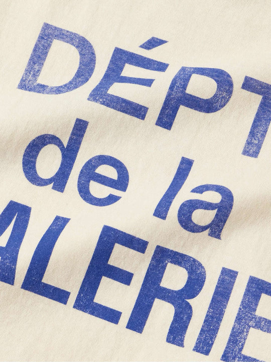 טי שירט גלרי דפט "FRENCH STATEMENT" בצבע וניל