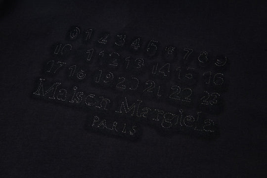 טי שירט מייסון מרג'ילה בצבע כחול פחם