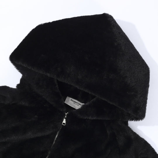 מעיל פרוותי (Faux fur) "ESSENTIALS FOG" בצבע שחור קלאסי