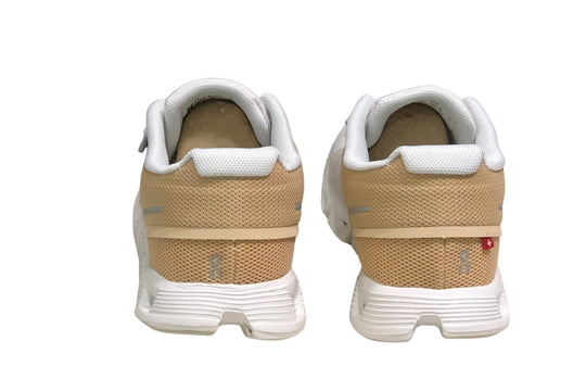 און קלאוד 5 | OnCloud 5 - Sand / White