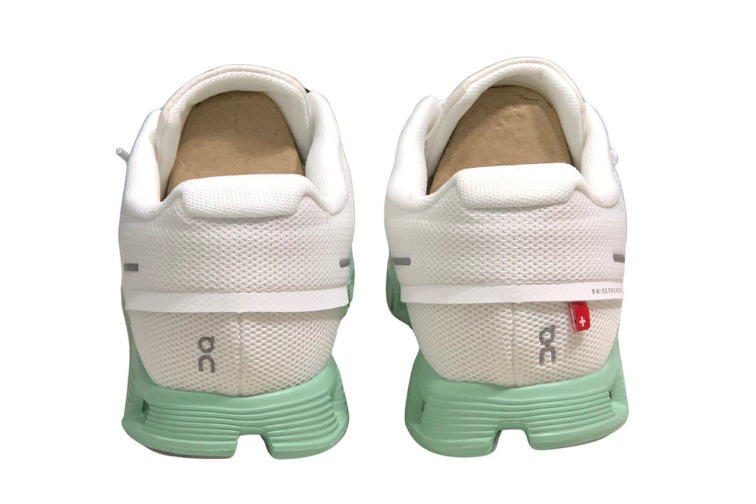 און קלאוד 5 | OnCloud 5 - Vineyard / White