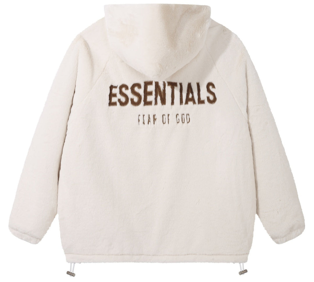 מעיל פרוותי (Faux fur) "ESSENTIALS FOG" בצבע לבן שמנת