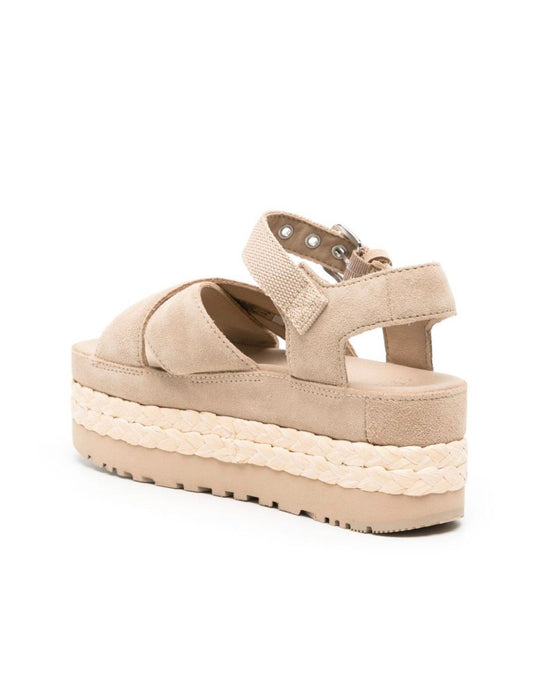 UGG SANDALS - סנדלי האג קרם בהיר פלטפורמה
