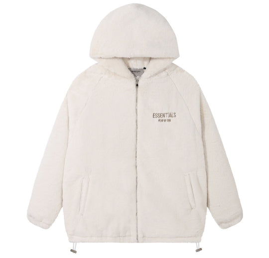 מעיל פרוותי (Faux fur) "ESSENTIALS FOG" בצבע לבן שמנת